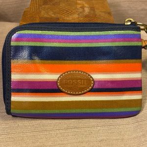 Fossil NWOT half zip clipped leash, leather detail